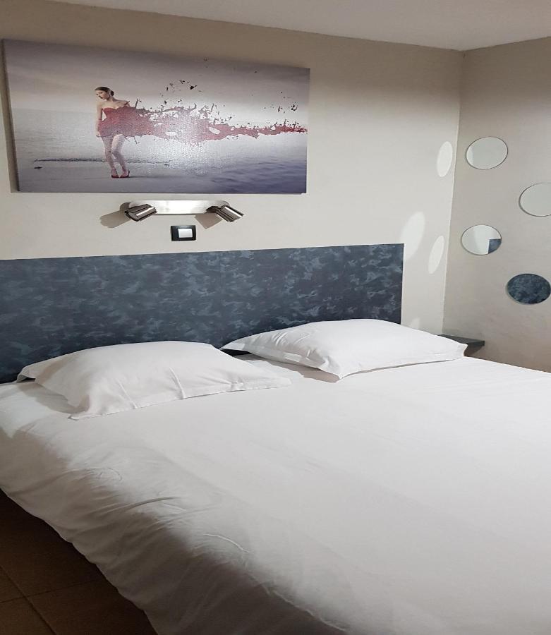 Studio Naturiste "Sunshine" Heliopolis Fg 14 Agde Exterior foto